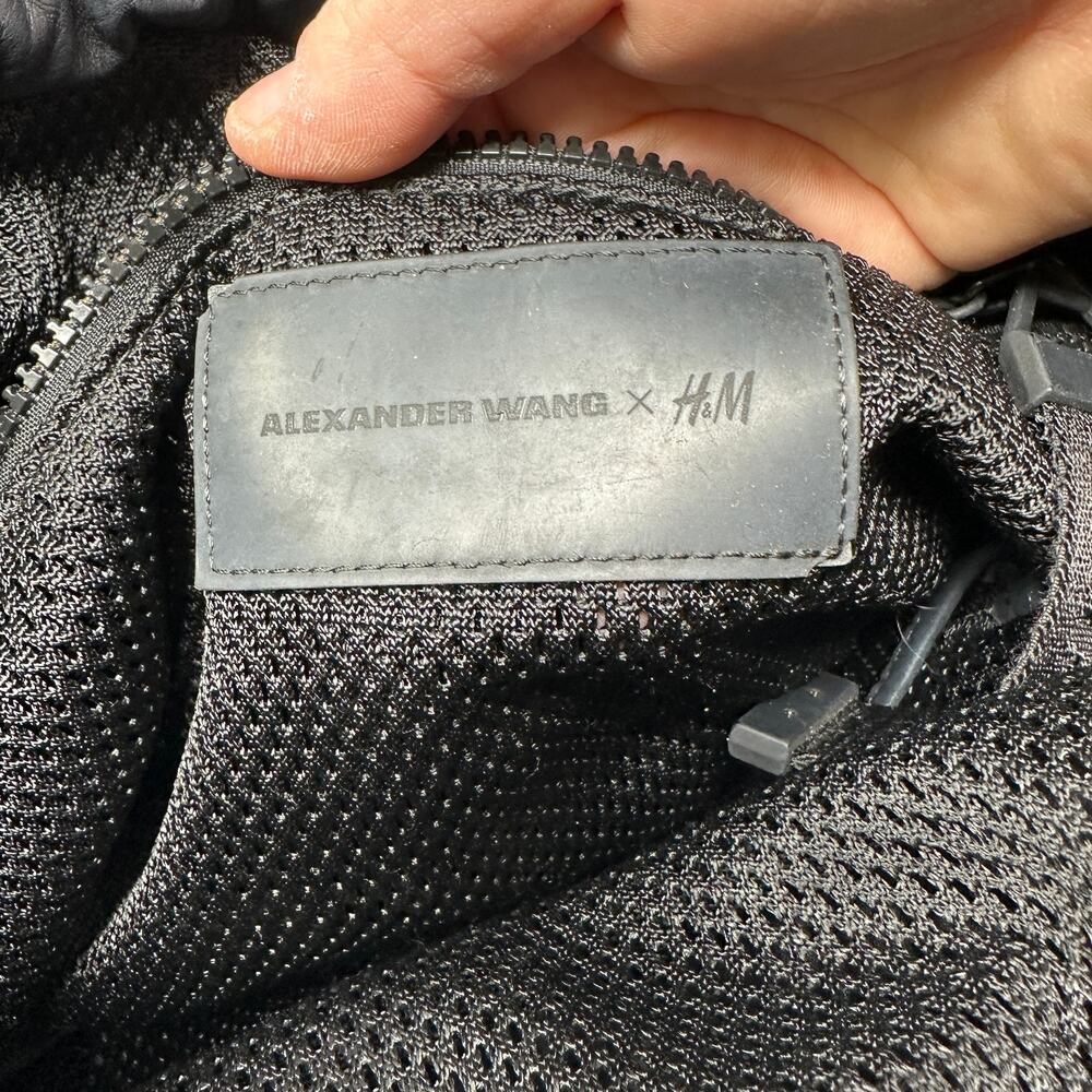 Alexander Wang x H&M Black Leather Drawstring Shoulder Bucket Bag Womens Unisex - Picture 6 of 9